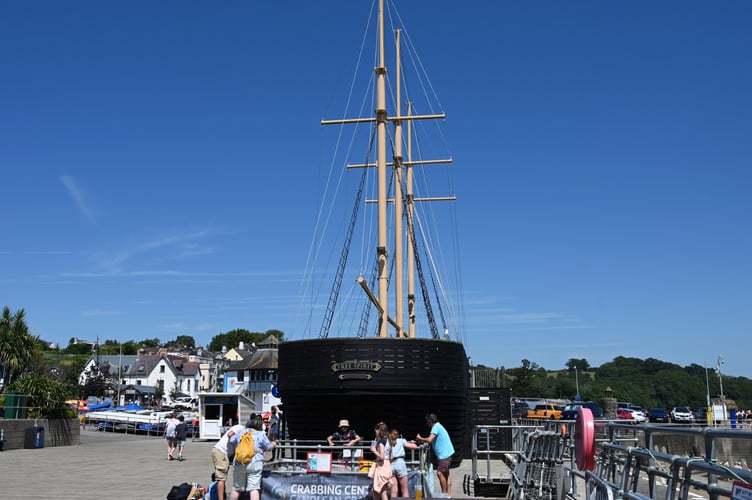 Saundersfoot schooner decking