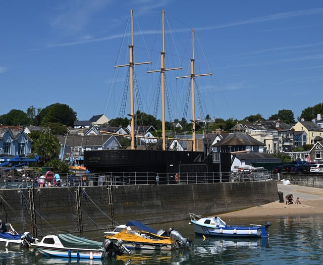 Councillors oppose Saundersfoot Schooner's 'Rum Bar' plan