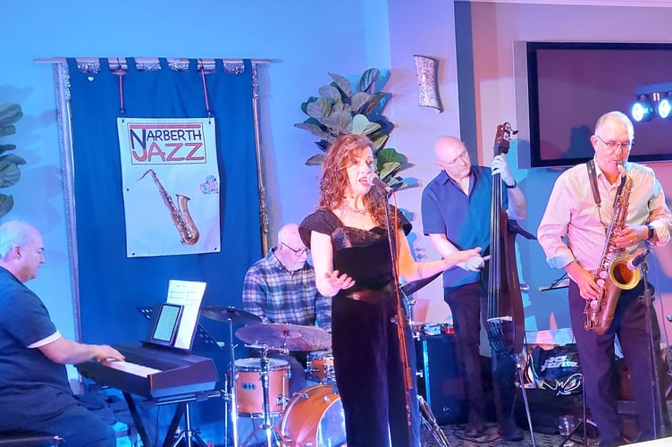 ‘Narberth Jazz’ welcomed back the Dick Hamer quartet with singer Jenny Jones to the Plas Hotel recently.