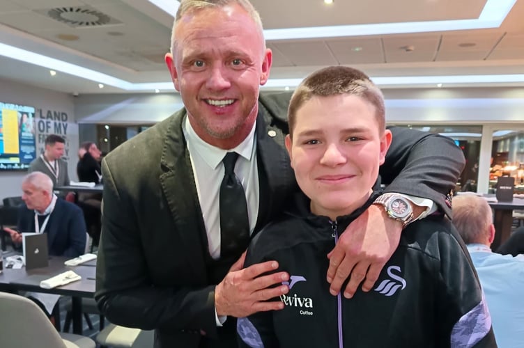 Lee Trundle Casey Jones