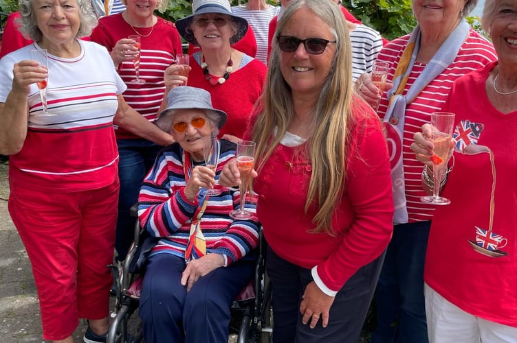 VE Day Celebrations with Trefoil Guild