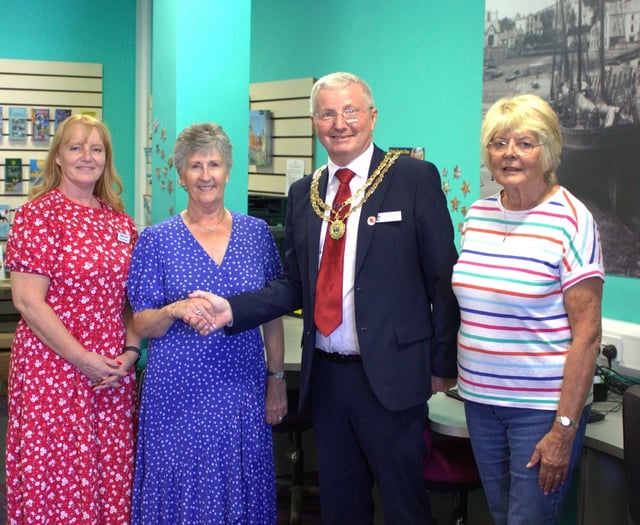Saundersfoot Community Council increases support for local Library
