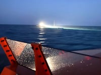 Tenby RNLI responds to distress call