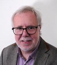 The application had been brought for committee decision as Cllr Delme Harries was identified as the owner of the site of the application.