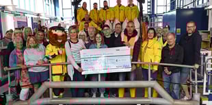 Boxing Day Swim raises record £4,000 for RNLI