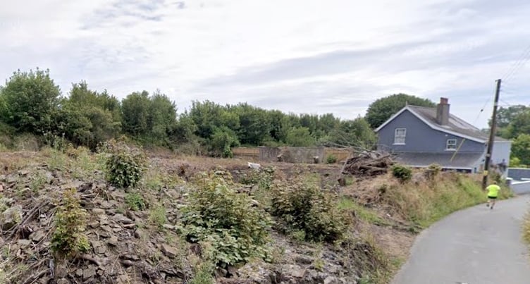 In a resubmitted application, following a refusal last year, Kilgetty resident Robert Bowen, through agent Ceri Davies Planning Ltd, had applied to Pembrokeshire County Council planners for outline permission to develop the three plots on a vacant site between Westaways and The Laburnums, at the village’s Station Road.