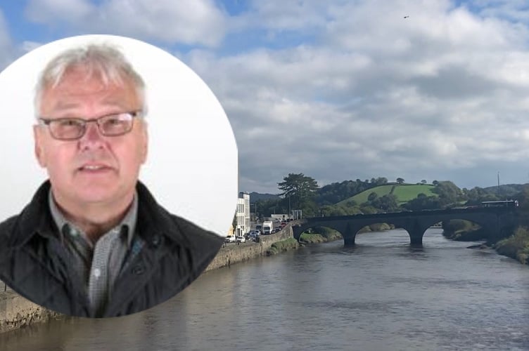 Cllr Bryan Davies said he would like more prominent messaging and advice about mental health.