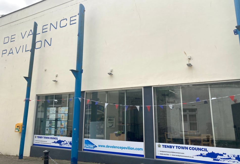 Join Tenby Town Council through co-option