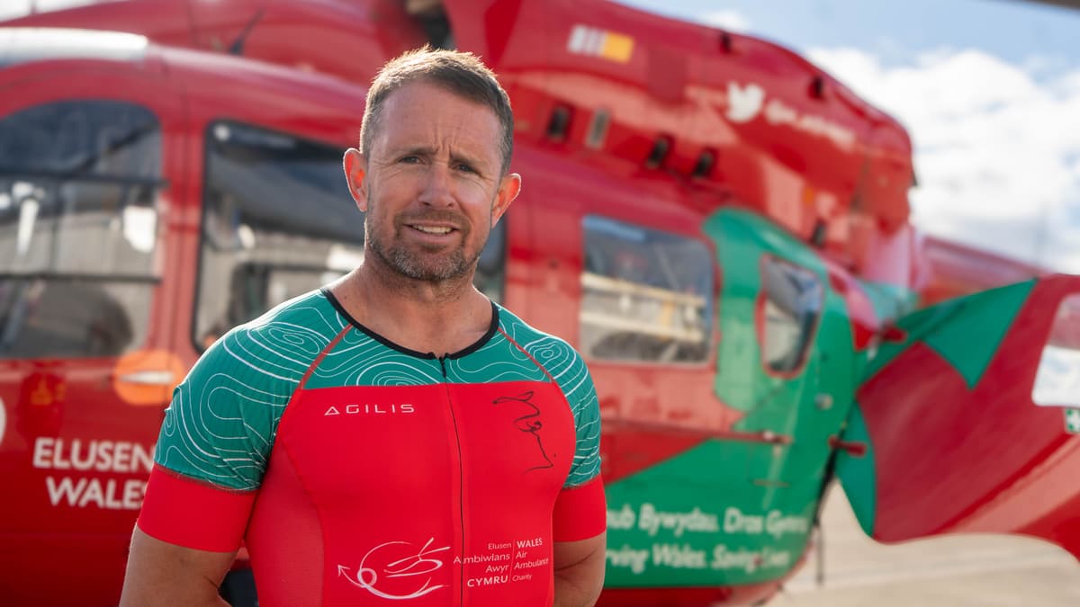 Erik Rorie Cycle 100km for Wales Air Ambulance with Shane Williams | tenby-today.co.uk