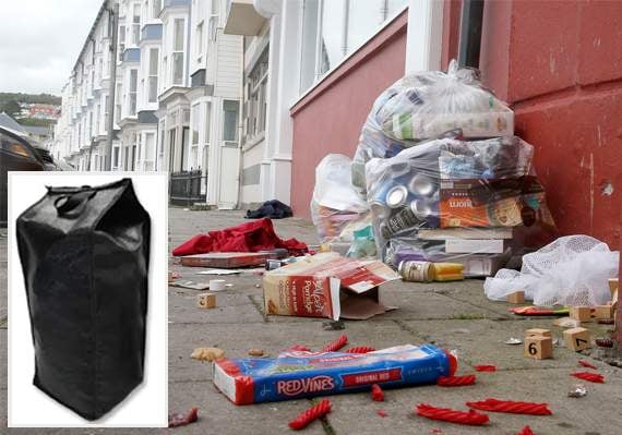 In a bid to help stop seagulls attacking black bags and spreading rubbish around the streets of the town, Tenby Town Council has been a long-standing supporter of Pembrokeshire County Council's Seagull Proof Bag initiative.