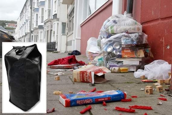In a bid to help stop seagulls attacking black bags and spreading rubbish around the streets of the town, Tenby Town Council has been a long-standing supporter of Pembrokeshire County Council's Seagull Proof Bag initiative.