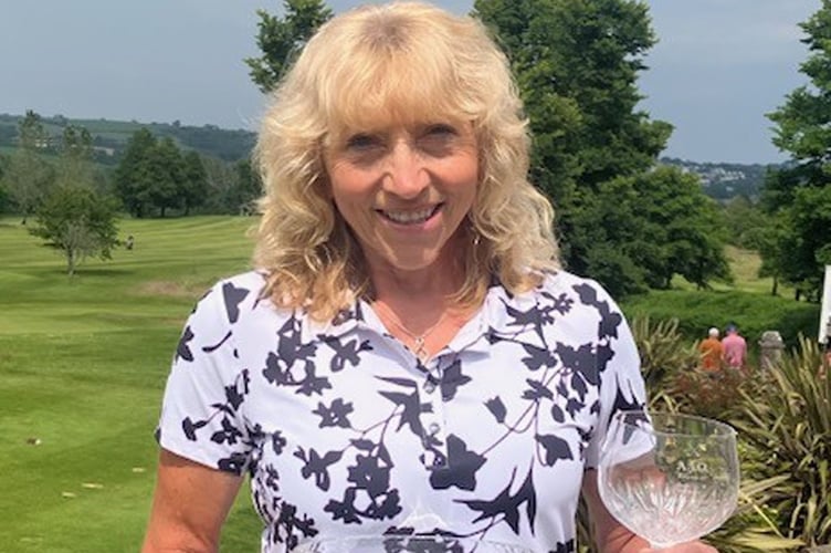 Rosie Sweet - AJO Ladies Bowl Winner