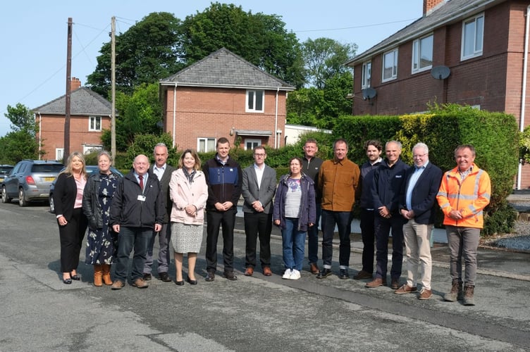 This project, believed to be the first of its kind in Wales, marks a significant milestone in improving the living standards of Barham Road residents, ending years of disruption caused by an unreliable and failing private water supply.