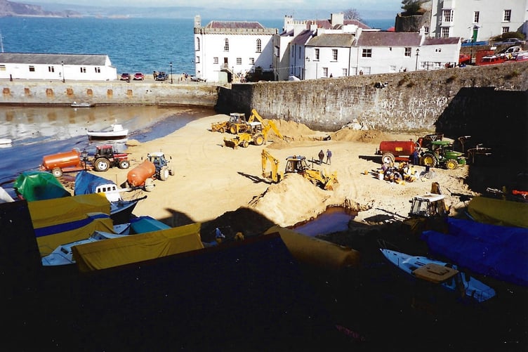 The clean-up operation at Tenby Harbour after the Sea Empress disaster
