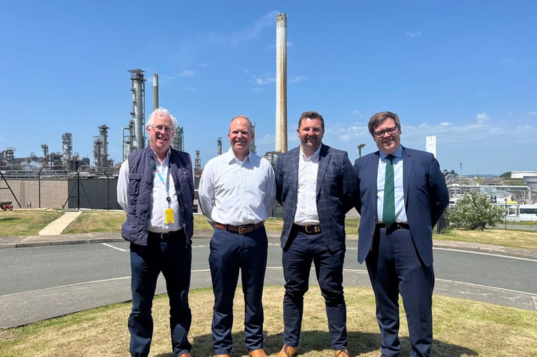 Samuel Kurtz MS with Kyle Gentry, Pembroke Refinery and Stephen Thornton and William James, both of Valero.