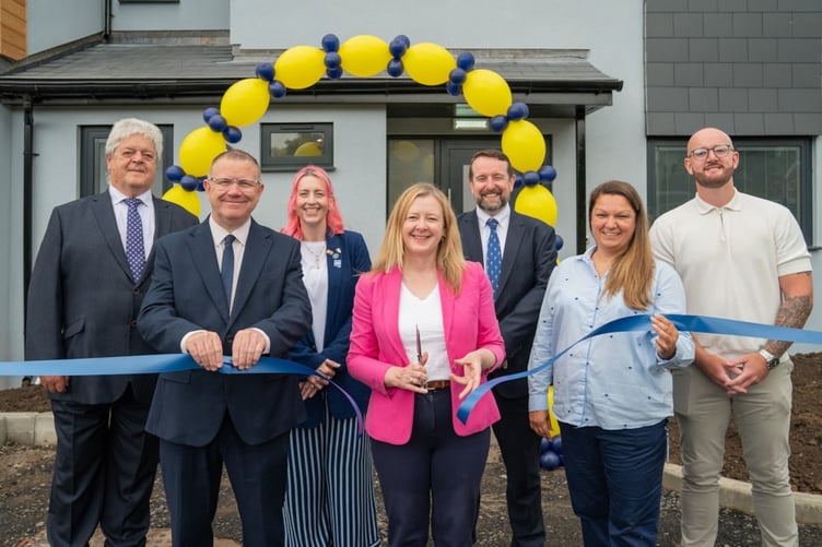 Cabinet Secretary Jayne Bryant