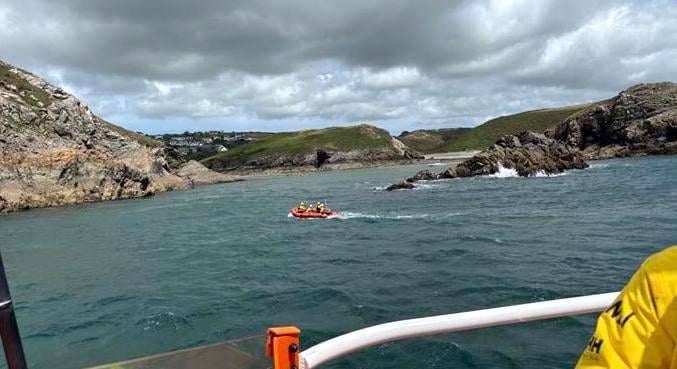 Volunteer crews from St Davids RNLI have a busy week responding to two emergency calls within 48 hours, aiding vessels near South Bishop lighthouse and Solva harbour.