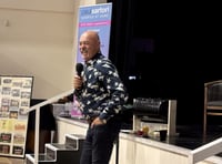 Liverpool legend Bruce Grobbelaar shines at charity event