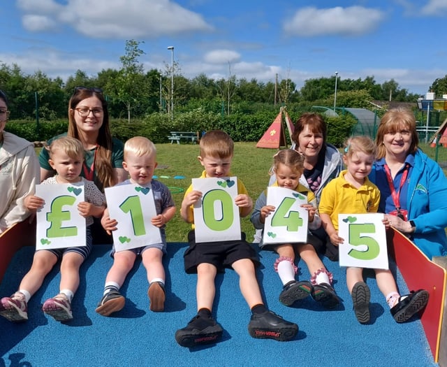 Fashion show raises over £1,000 for Glanwili children’s ward