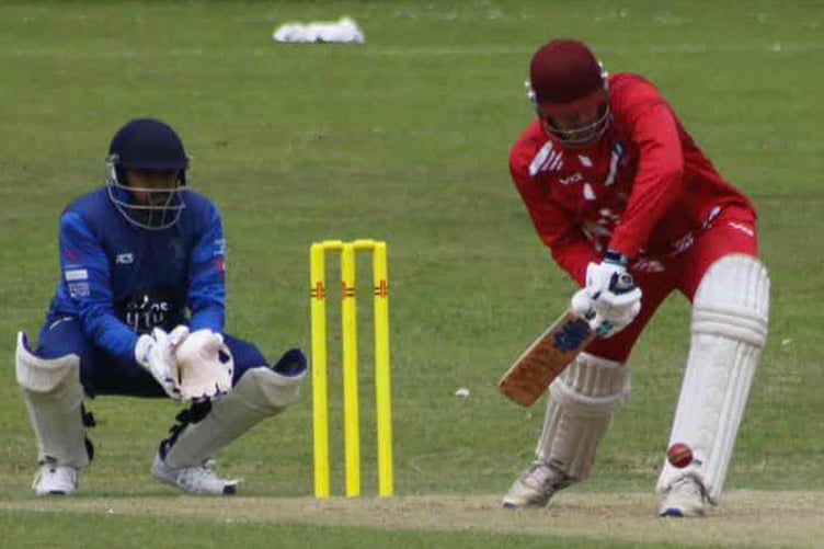 Saundersfoot secured a comfortable victory over Haverfordwest