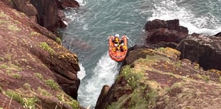 Tenby RNLI assists in two emergencies