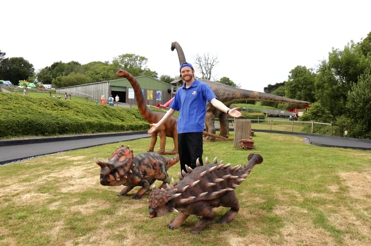 The Dinosaur Park Tenby introduces the UK's first dancing dinosaurs, Dave and Gabbi, captivating audiences with their playful performances.