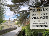 Mixed reactions to Carmarthenshire wind farm