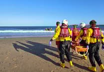 Tenby 'tombstoning' safety exercise after youngsters sustain 'broken bones'