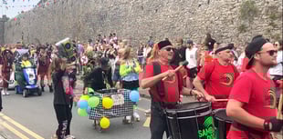 WATCH: Tenby Carnival's colourful parade through the seaside town