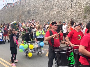 WATCH: Tenby Carnival's colourful parade through the seaside town