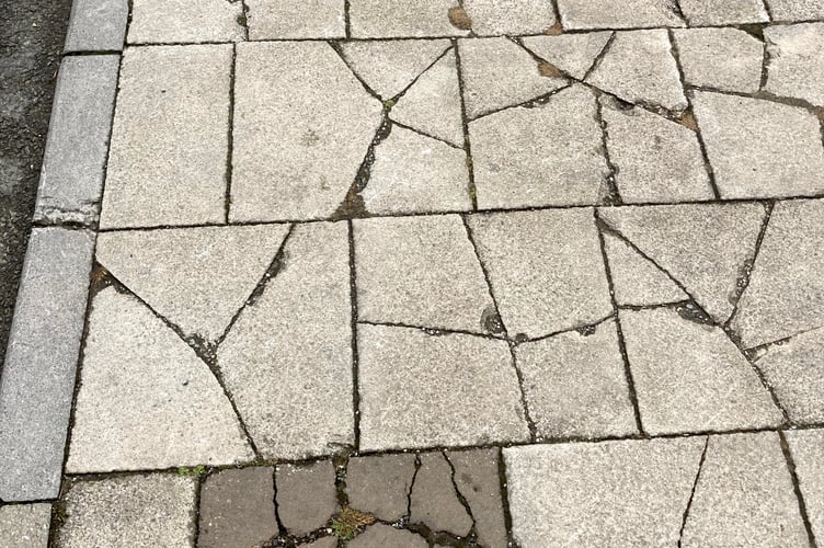 Fresh calls have been made to Pembrokeshire County Council to address the poor state of Tenby’s pavements and walkways.