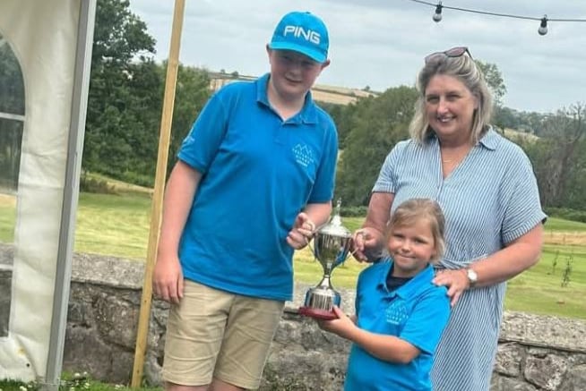 Winner Will Morgan with Joan and Liliwen