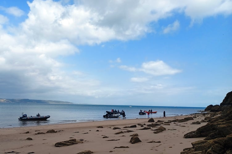 A day out to Caldey and a beach near Monkstone