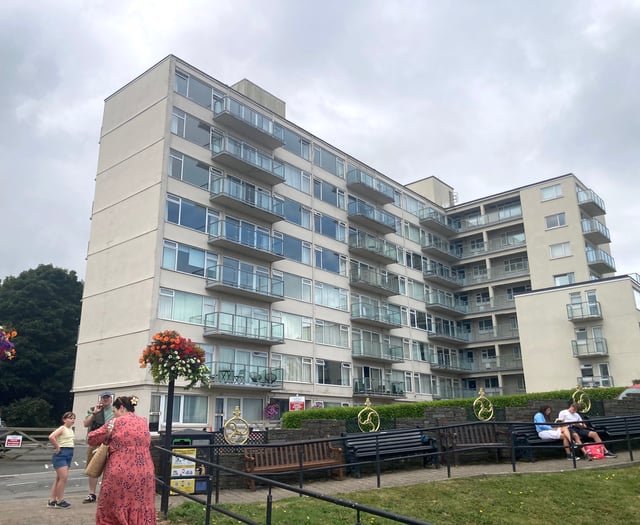 Firefighters called to Tenby roof break-in