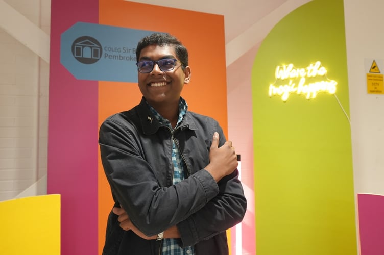 Congratulations, Tomos! You achieved an incredible A in Business Studies A-Level — what a fantastic result! 