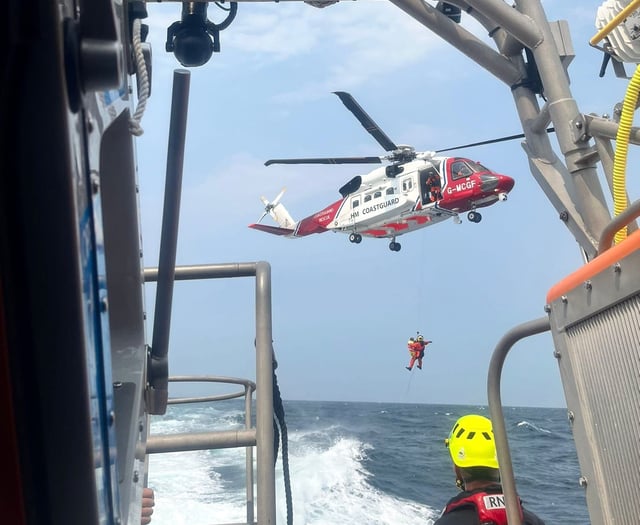 RNLI crew rescues yacht skipper in medical emergency