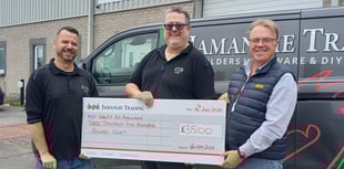 Pembrokeshire business' golf day raises £3,500 for Wales Air Ambulance