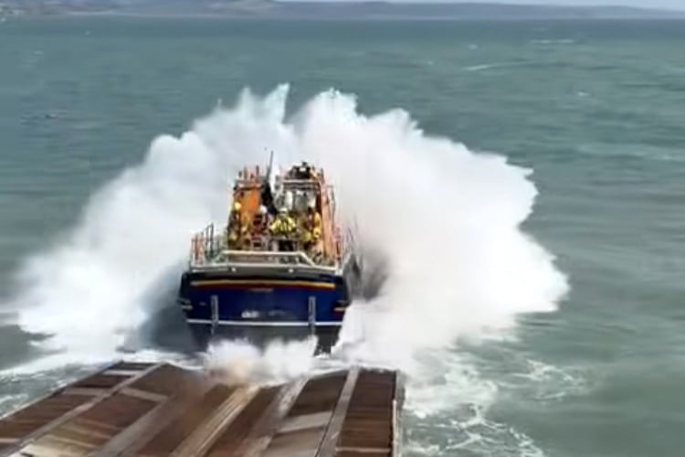 Tenby lifeboat launches
