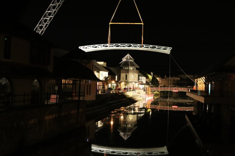 A specialist crane delicately lifted the new bridge into position late on the evening of Saturday, August 16 and into the early hours of Sunday morning.