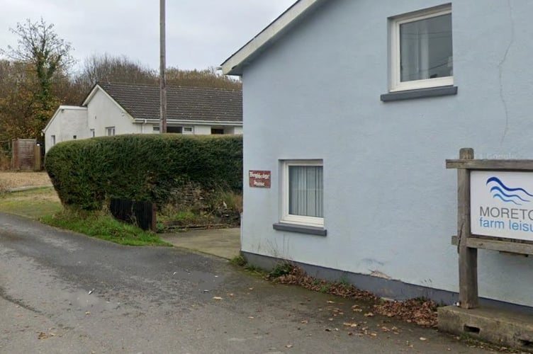 Plans to convert touring pitches into static units at a Saundersfoot caravan park were turned down due to breaches of planning conditions.