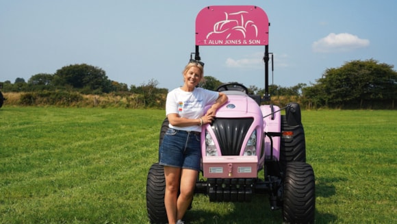 Driving a pink tractor, a colour associated with cancer awareness, Mari led the vehicles for part of the journey around Crymych, Mynachlog-ddu and Maenclochog, in Pembrokeshire.