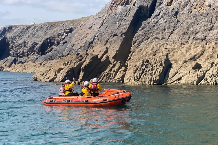 Tenby’s inshore lifeboat was launched shortly before 1pm on Thursday, August 21, after the Coastguard received a report that a lady was stuck on rocks at Giltar Point.