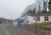 Pembroke diner's late alcohol bid passed with conditions