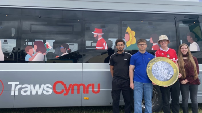 £1 bus fares for young people in Wales