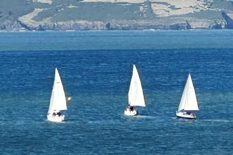 Cruiser racing on Sunday
