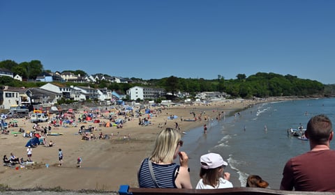 First Minister commits to cleaner Pembrokeshire beaches and rivers