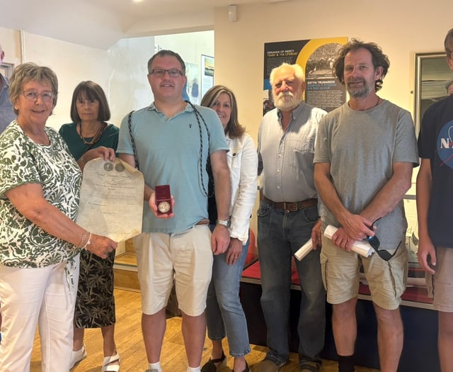Historic Silver Medal loaned to Tenby Museum