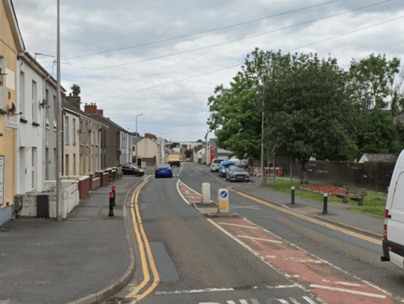 Gas pipeline upgrades in Carmarthenshire underway