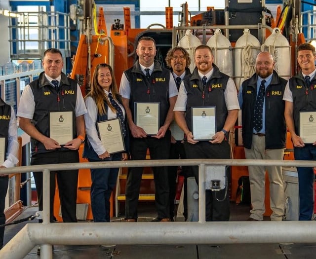 Tenby RNLI lifesavers recognised for heroism