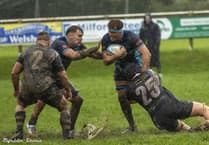 Narberth beat Cross Keys in horrendous conditions